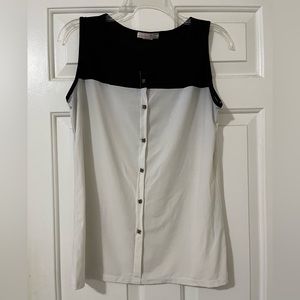 Sleeveless blouse